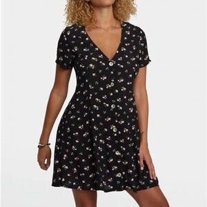 BNWT RVCA Rose Namajunas Floral Mini Dress